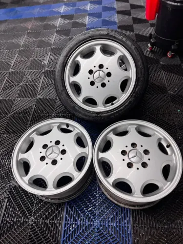 JOGO DE RODA MERCEDES R15x7 5x112 SUPER LEVES