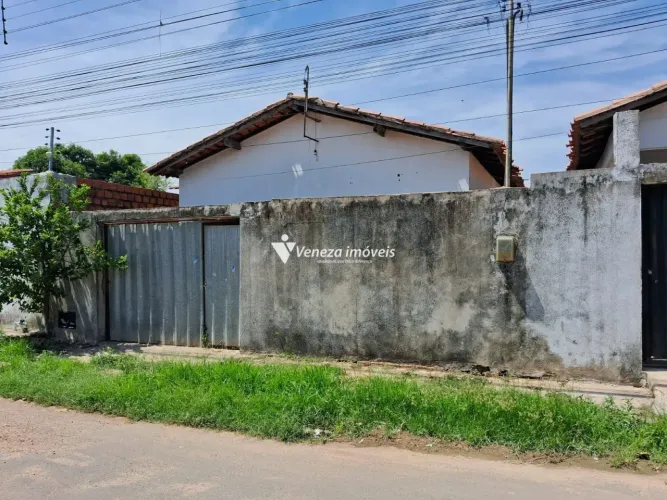Casa no Parque Brasil II com Terreno de 200m²