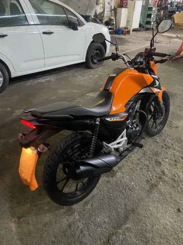 Honda Titan 2025