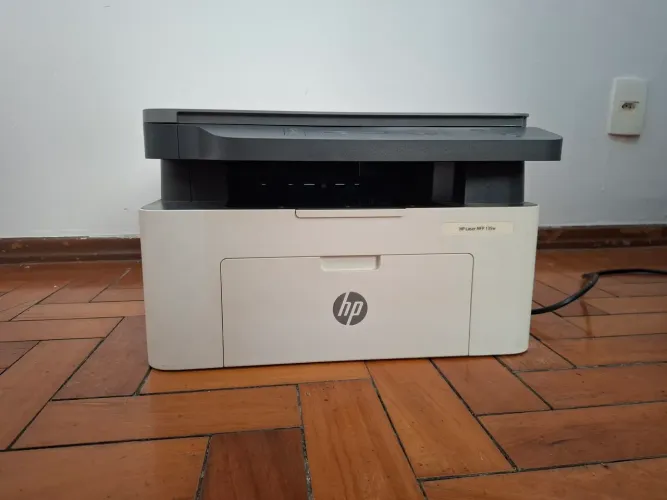Impressora HP laser semi-nova