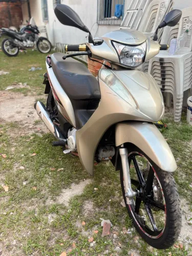 Vendo Biz ex125 2017