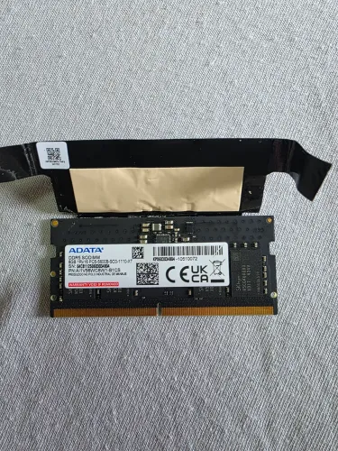 Memória de notebook 8 gigas ddr5 5600mhs