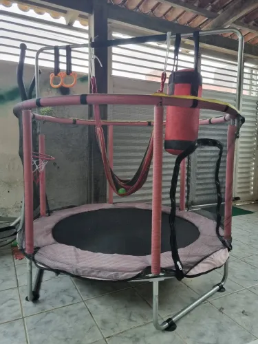 Cama Elástica Jump para criança