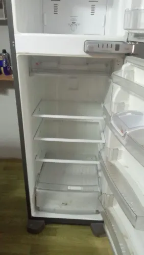 Geladeira Brastemp boa venda ou troco no meu emteresso f: *