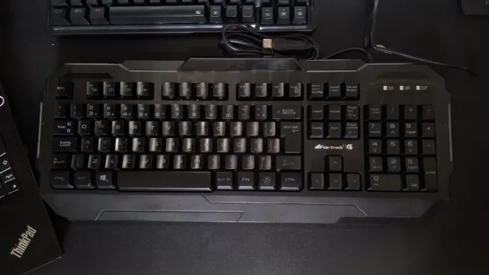 Teclado Fortrek|Logitech K1