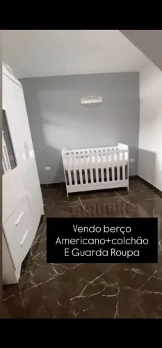 Berço americano+colchão e Guarda roupa 