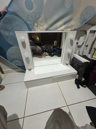 Penteadeira Camarim com Espelho e Gavetas