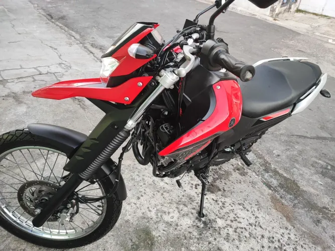 Vendo ou troco em moto de menor valor