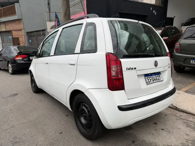 Fiat Idea ELX 1.4 MPI Fire Flex 8V 5P 2010