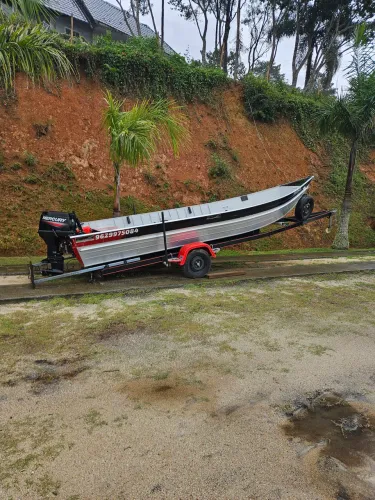 Vendo barco ita 600 zerado sem uso