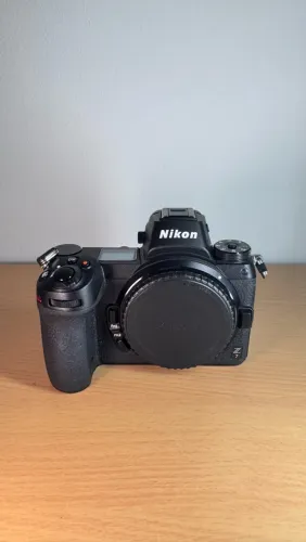 Nikon Z7 (Corpo)