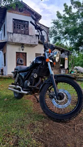 INTRUDER 250cc