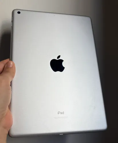 iPad 9a geração 10,2 polegadas 256GB