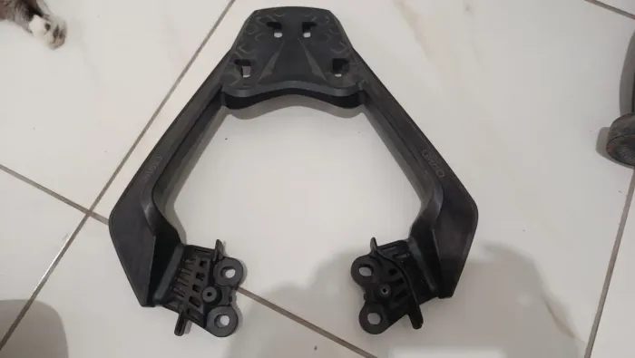 Bagageiro para CB300F 2023 Scam