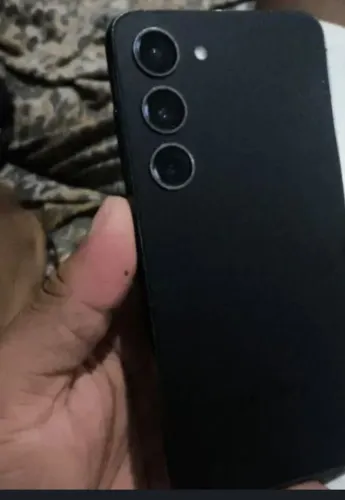 Celular s23 