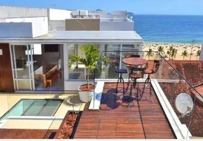 IPANEMA - VIEIRA SOUTO - COBERTURA - 380 M² - 4 QTS - 2 STES - VG - PISCINA - REFORMADA - 