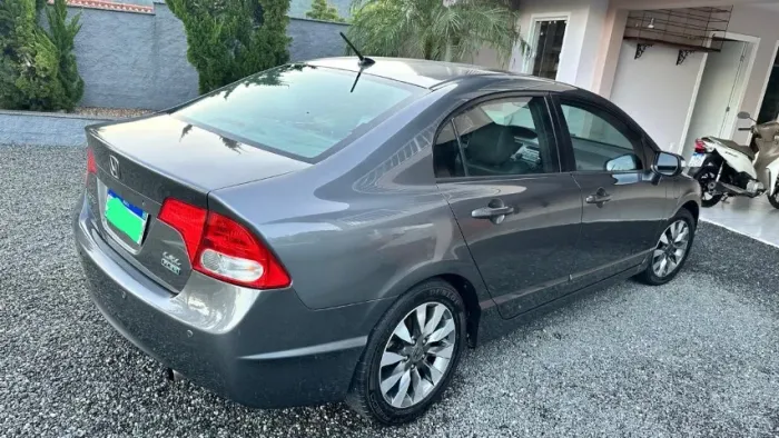 Honda Civic Sed. Lxl/ LXL SE 1.8 Flex 16V Aut. 2011