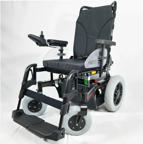 CADEIRA DE RODAS MOTORIZADA 