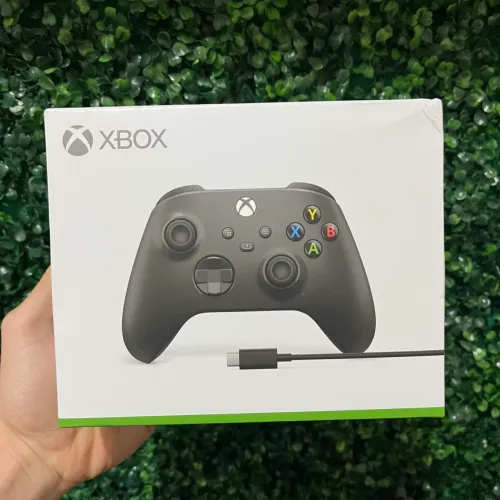Controle XBOX Preto + Cabo USB-C Novo com Entrega Rápida!