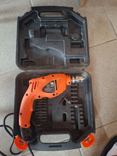 Furadeira Black & Decker