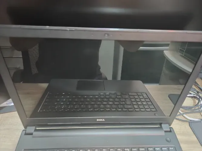 Notebook Dell i3 | 4GB RAM | 500GB | Win 10 Pro (Leia a descrição)
