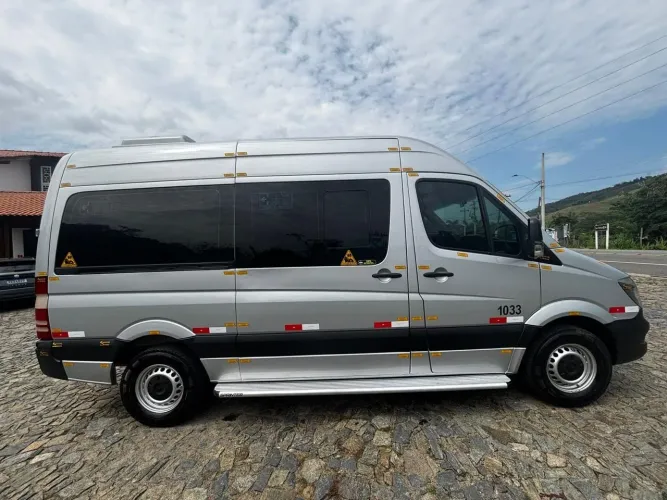 Mercedes-Benz Sprinter 415 Van Luxo T.b. 2.2 Diesel 2017