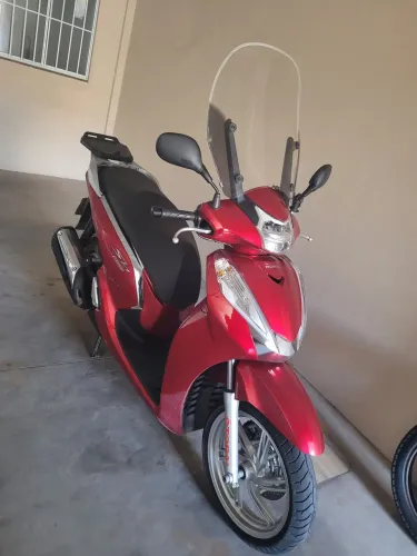 * Leia o anúncio SH 300 APENAS 7mil KM *