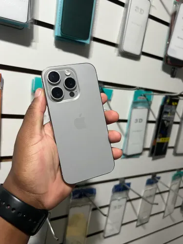 IPHONE 15 PRO 256GB TODO ORIGINAL