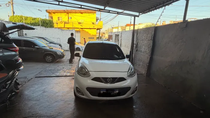 Nissan March S 1.0 12V Flex 5P 2017