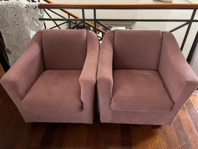 POLTRONA ROSA QUEIMADO 700