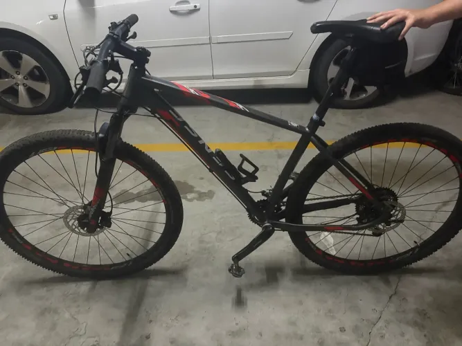 Bicicleta MTB Sense Impact Pro Aro 29 - Tam 19 (L) - Shimano Deore 20v - 2020