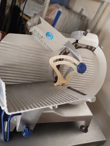 Fatiador de frios Glp 300 - Marca Gural - Melhor marca do mercado - leia a descrição 