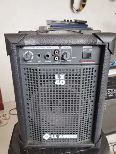 Caixa multiuso LL áudio LX40 