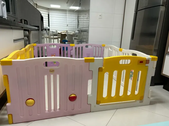 Cercadinho Bebê Interativo Baby SPA 155x155 cm Altura 62 cm (8 Painéis) Impecável!
