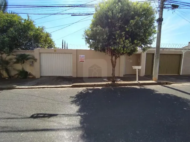 Casa para locação bairro Granada