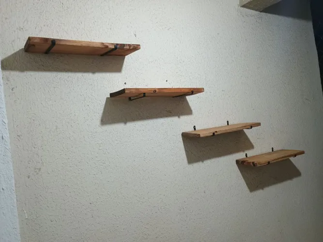 4 prateleiras com suporte