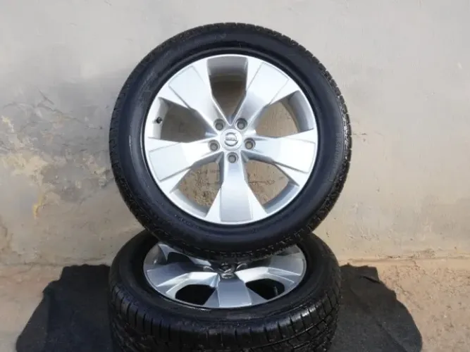 Jogo de Rodas Volvo + Pneus 235/55 R18 NOVOS!