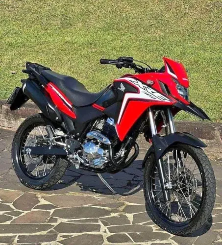 2019 Honda xre 300( financio)
