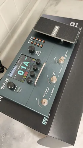 Pedal De Efeito Nux Versatile Modeler Mg-30 (Novo na caixa)