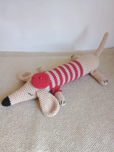 Cachorro dachshund linguicinha 39 cm