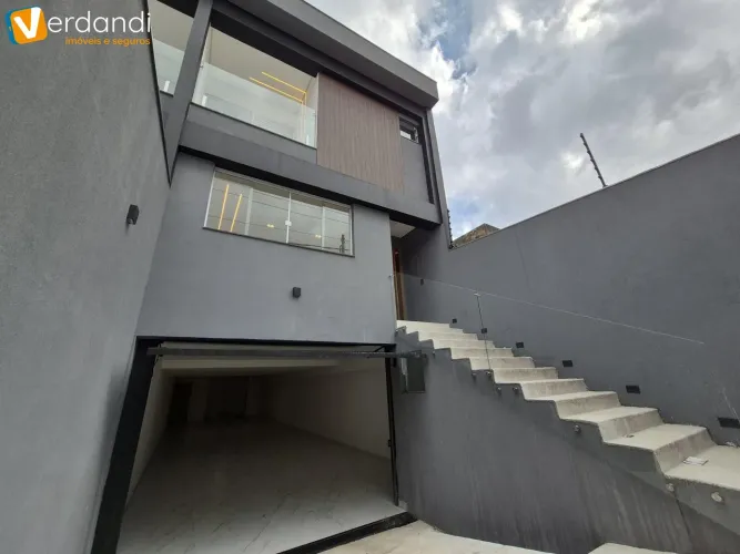 Excelente sobrado Alto padrão no Pq. São Lucas 260 m²