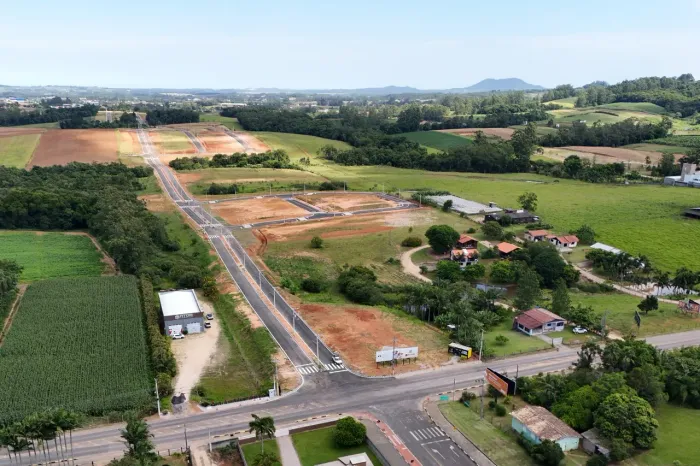 Terreno ( Em loteamento) à Venda, 360m² - Bairro SEGUNDA LINHA em Içara