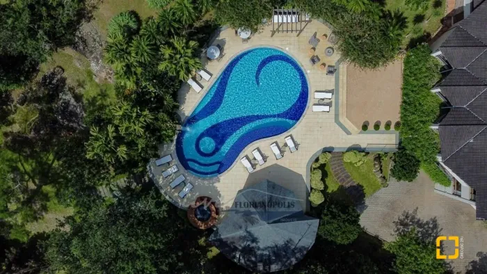 Casa Alto Padrão Em Ratones