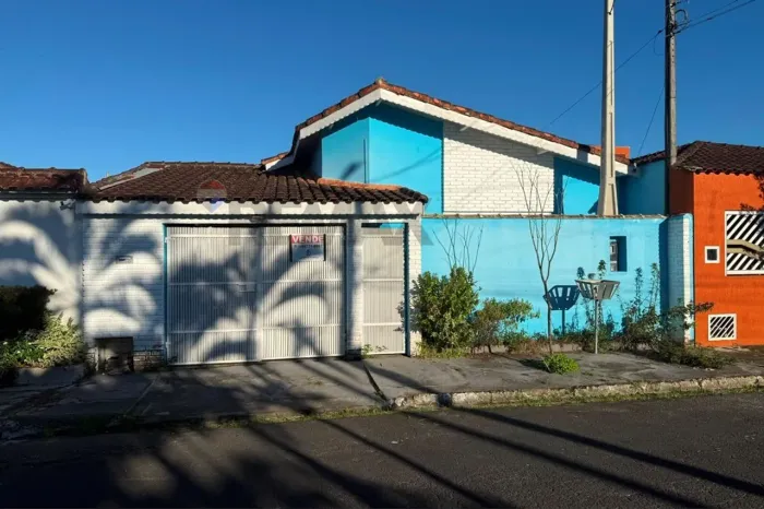 "Aconchegante Casa Desocupada em Registro, SP"