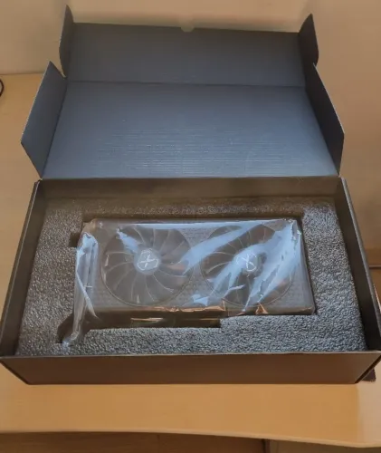 AMD Radeon RX 6500 XT 4gb XFX nova