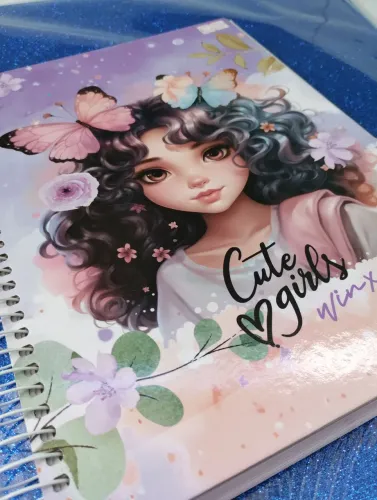 Caderno 15 matérias feminino