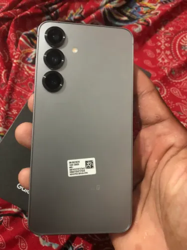 Celular S25