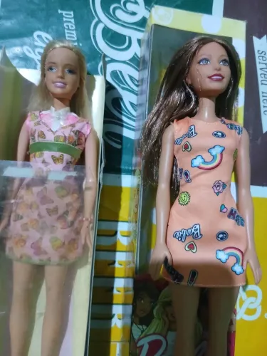 Duas Bonecas Barbie - Ainda na Embalagem 