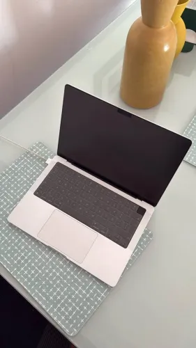 M3 pro 18GB 1tb