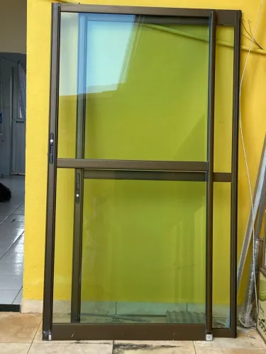 Porta de vidro para varanda